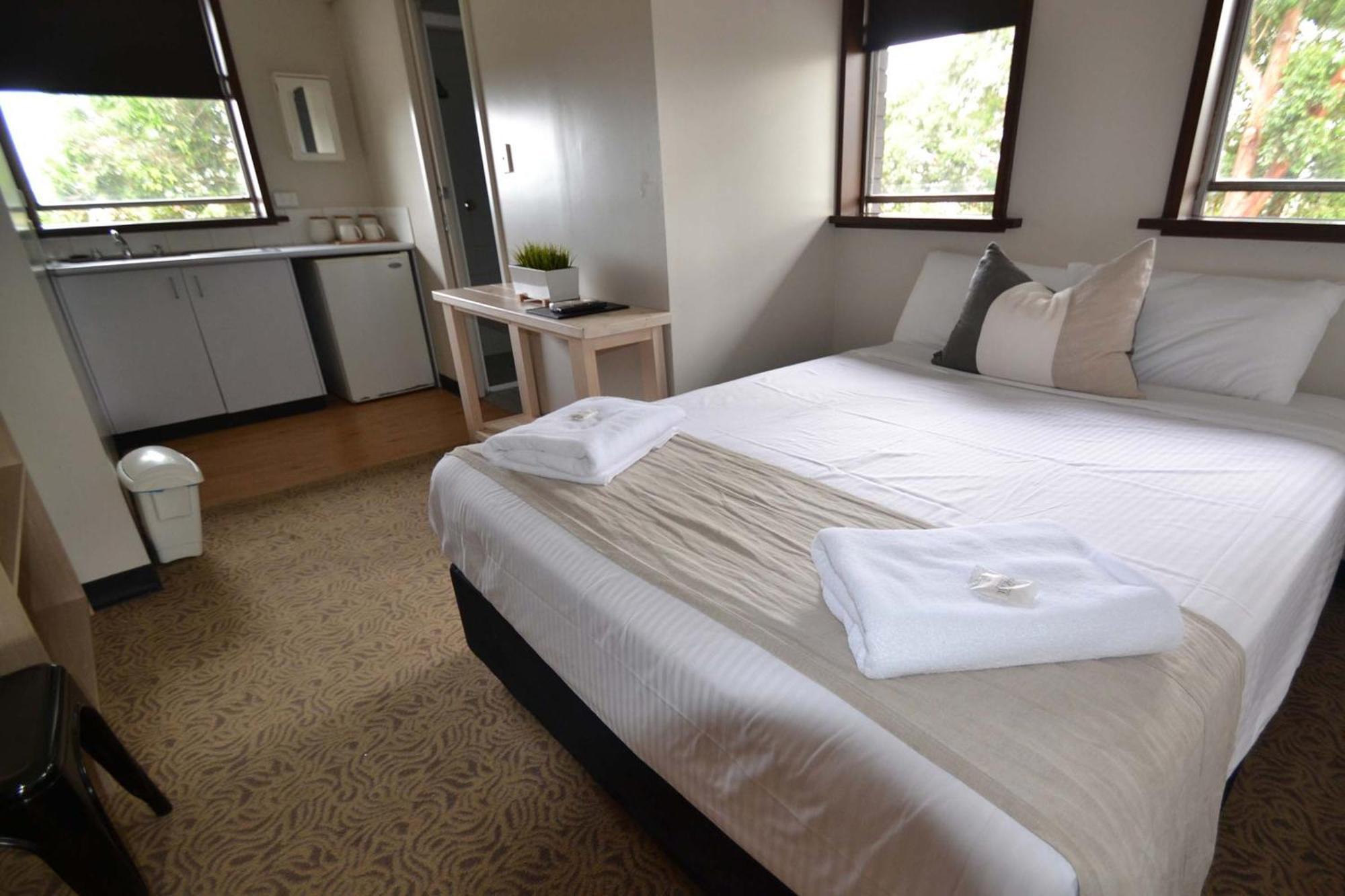 Crossroads Hotel Ливърпул Стая снимка